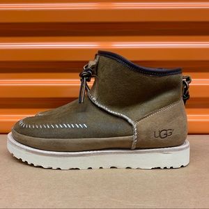 UGG Campfire Pull-On Mens Chestnut Sheepskin Boots